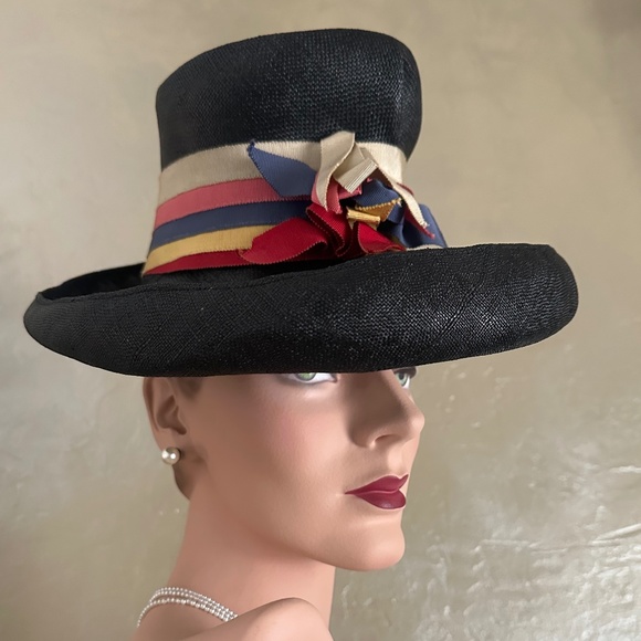SHOWSTOPPER 1930s\' FRENCH NAVY STRAW FEDORA - MULTICOLORED GROSGRAIN BAND main image 15